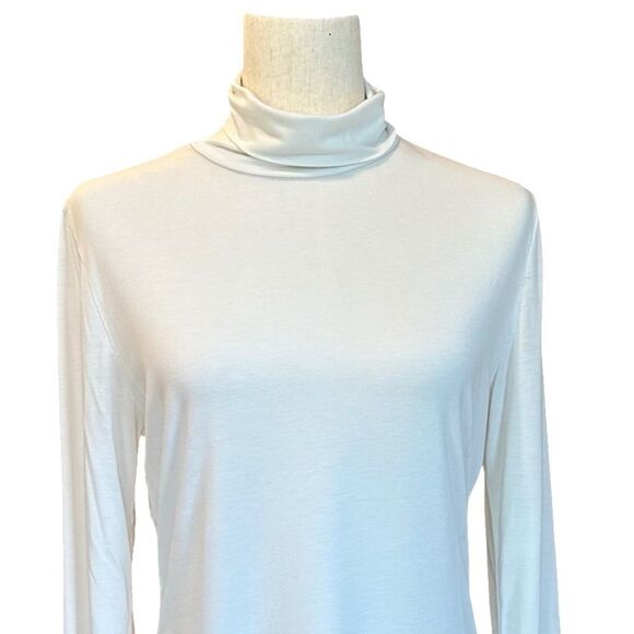 Modern Movement Lightweight Long Sleeve Cream/Ivory Loose Turtleneck SOFT Large - Picture 9 of 10